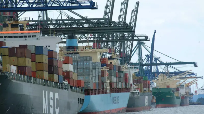 Trinity_Terminal_Felixstowe.jpg