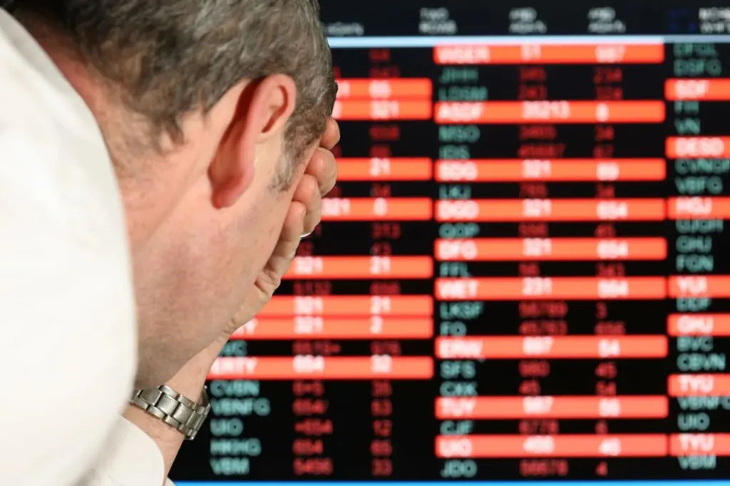 Port Strategy: Could Wall Street 'whiplash' hit port investment in 2008?