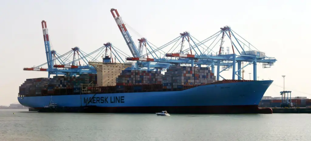 00_94498_Economist_-_Elly_Maersk