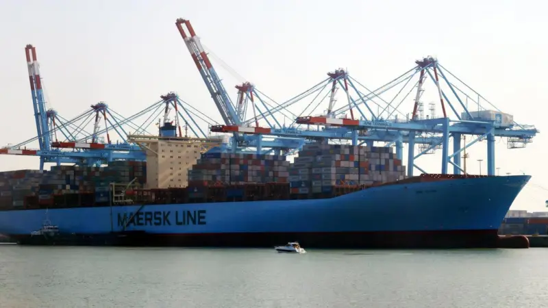 00_94498_Economist_-_Elly_Maersk
