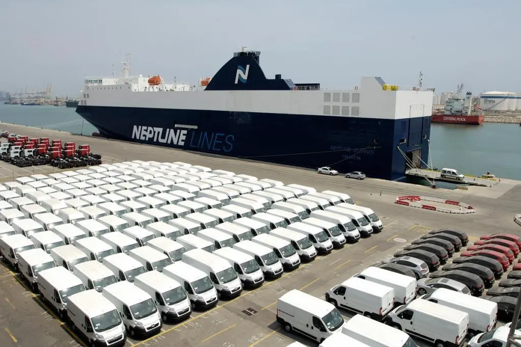 Port Strategy: Parking is tight at Barcelona