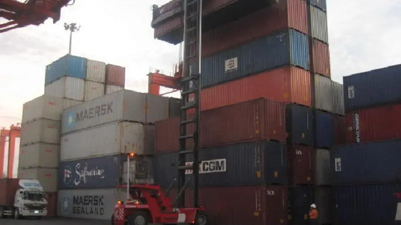 00_95187_Prods_-_Kalmar_Side_lifter