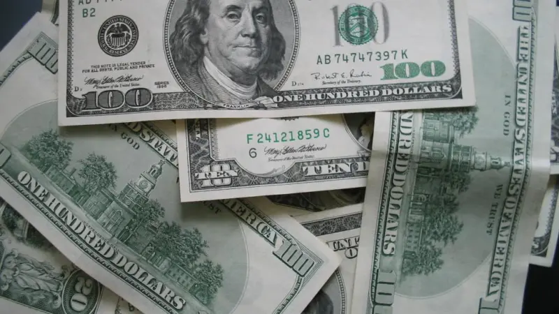 Port Strategy: Russian port turns its back on the greenback