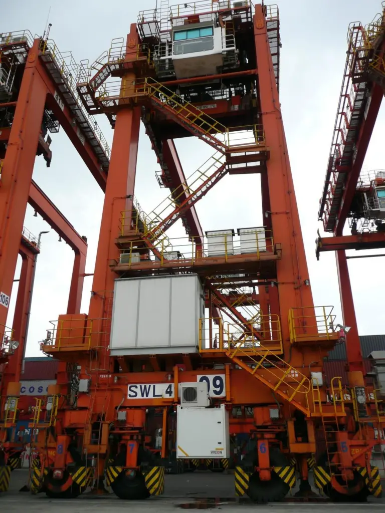00_95638_Vycon_for_Crane_manufacturer