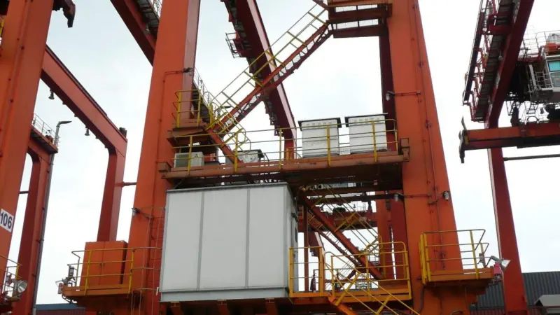 00_95638_Vycon_for_Crane_manufacturer