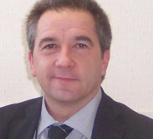 00_93607_Martin_Szakal