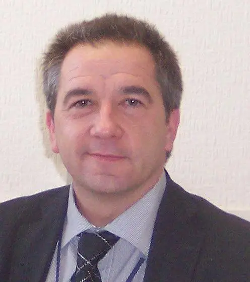 00_93607_Martin_Szakal