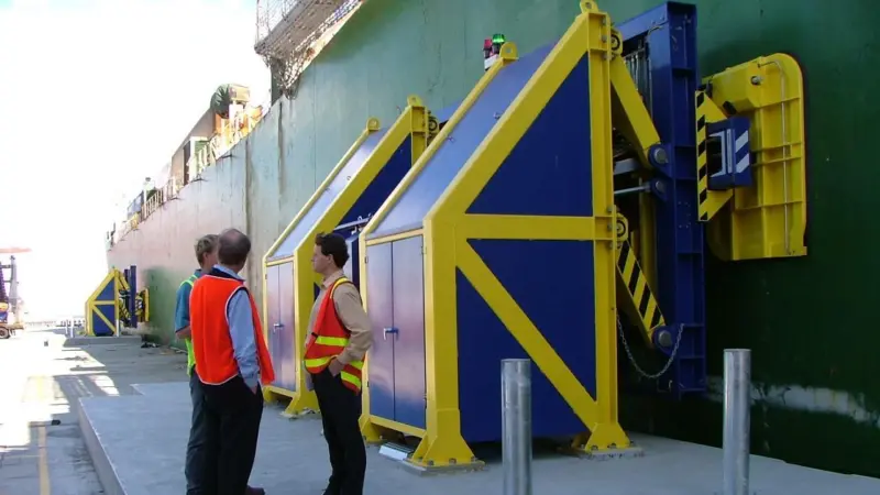 Port Strategy: away with the lines and in with vacuum mooring in modern day Melbourne