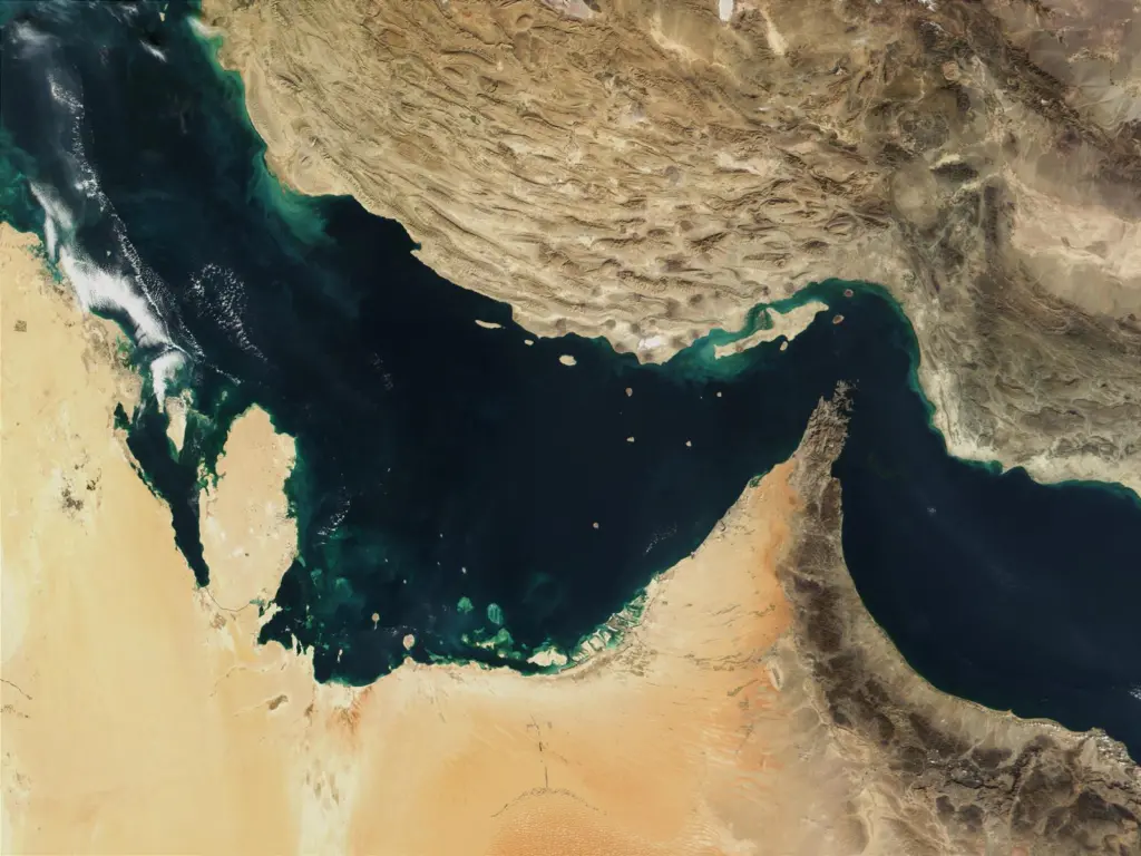 Port Strategy: might the outlandish Sahara plan bypass the Straits of Hormuz bottleneck?