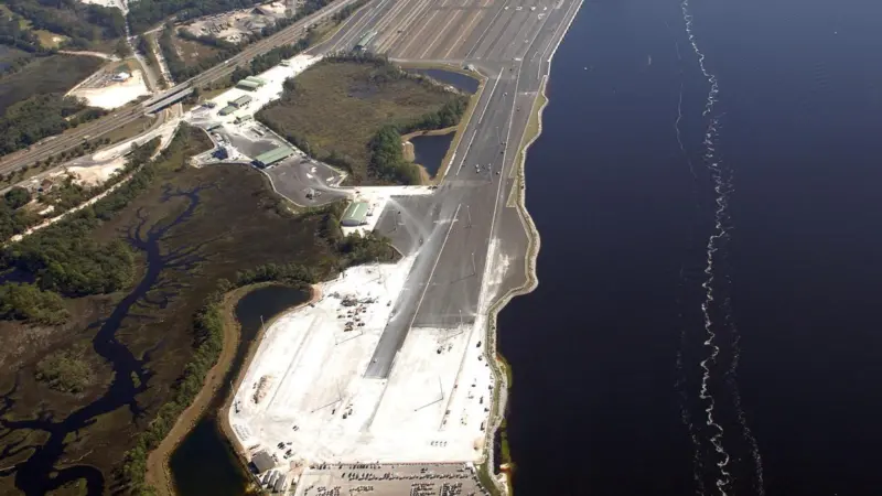 JAXDames_Point_Container_Terminal_811061025.jpg