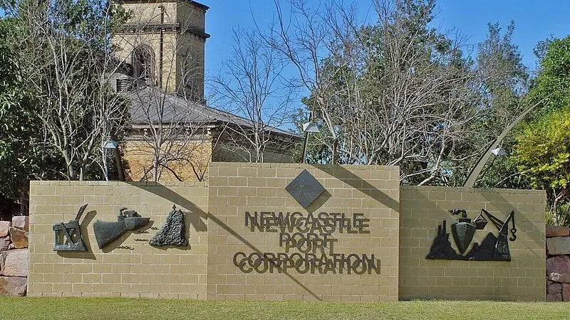 00_92810_800px-Newcastle_Port_Corporation