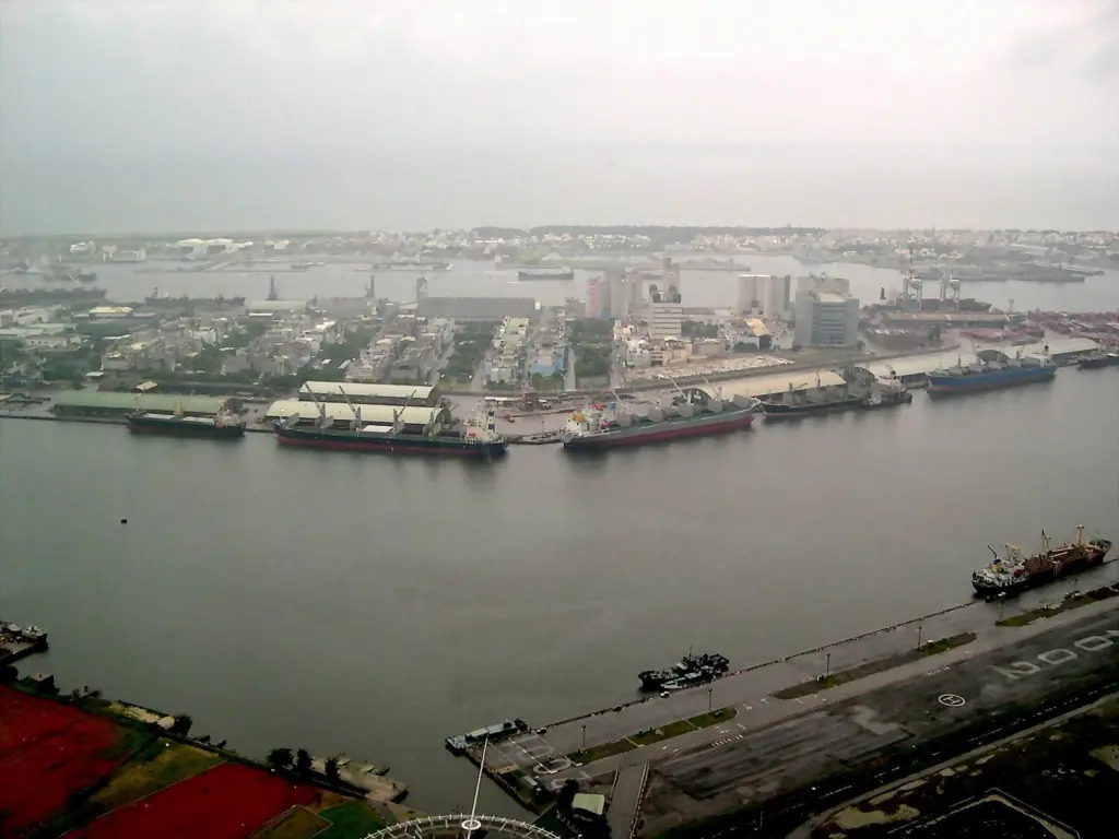 Port Strategy: Kaohsiung is to benefit from line's investment