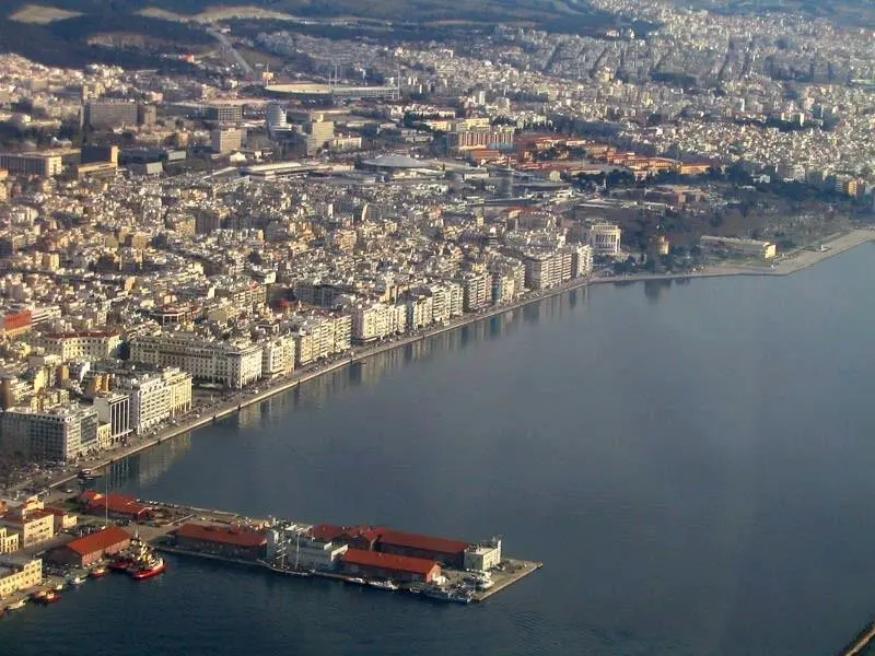 Port Strategy: port authority withdraws concession