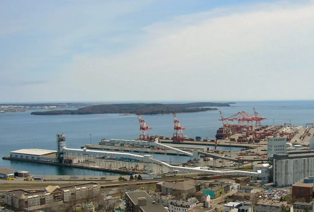 00_95333_Halifax