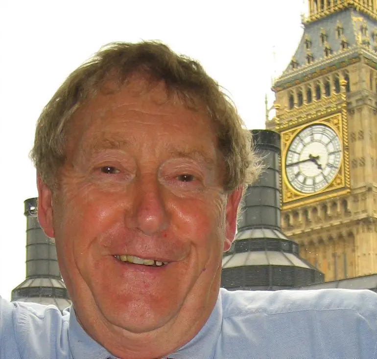 Port Strategy: "Why are businesses on the docks being asked to pay rates twice?" Austin Mitchell, Grimsby MP
