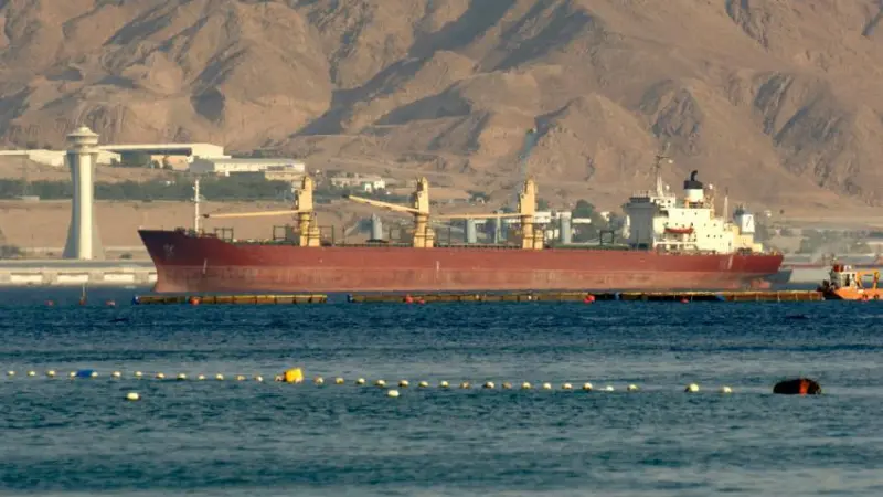 00_95111_JUNE_PS_Jordan_Port_pic2