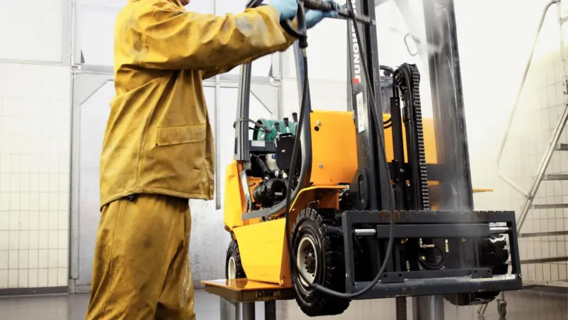 00_95628_Used_Forklifts