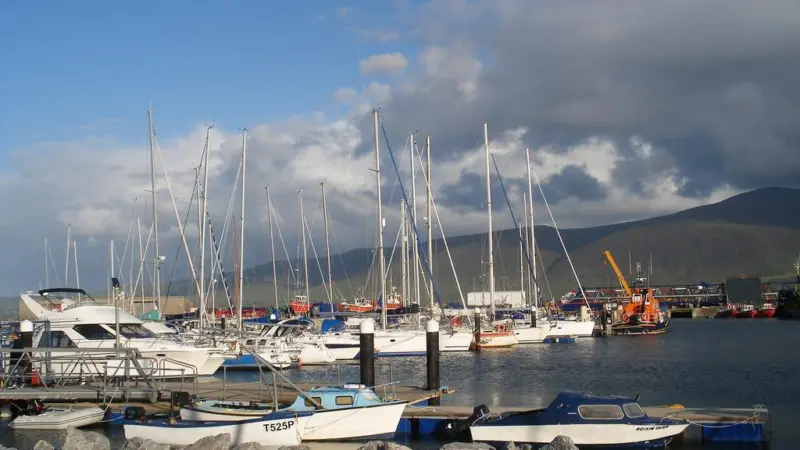 00_93820_Fenit_harbour_ireland
