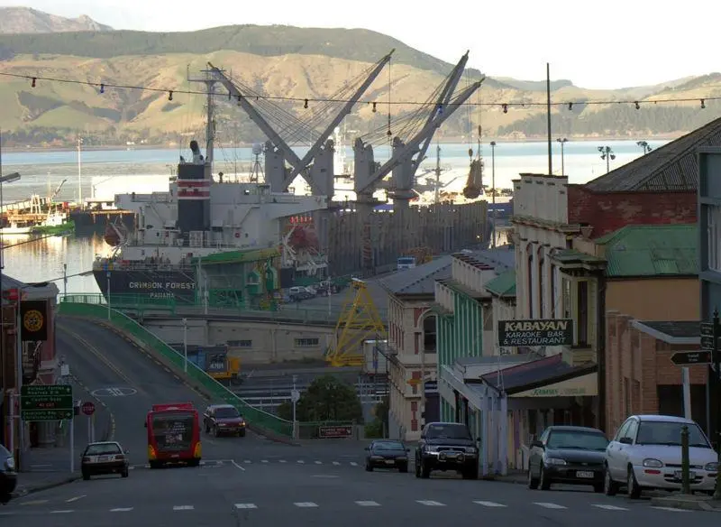 800px-Lyttelton_Port.jpg