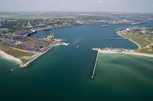 00_94847_Illichivsk_port2