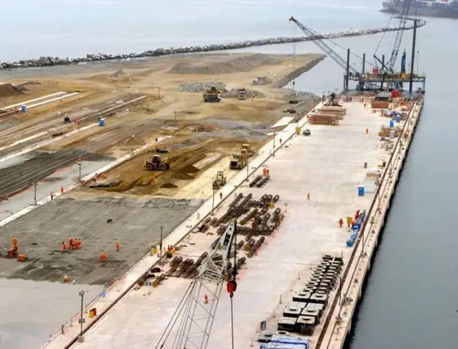 00_95431_Peru_Muelle_Sur_terminal