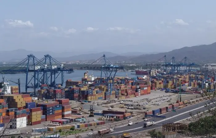 00_95136_Comercio_Manzanillo