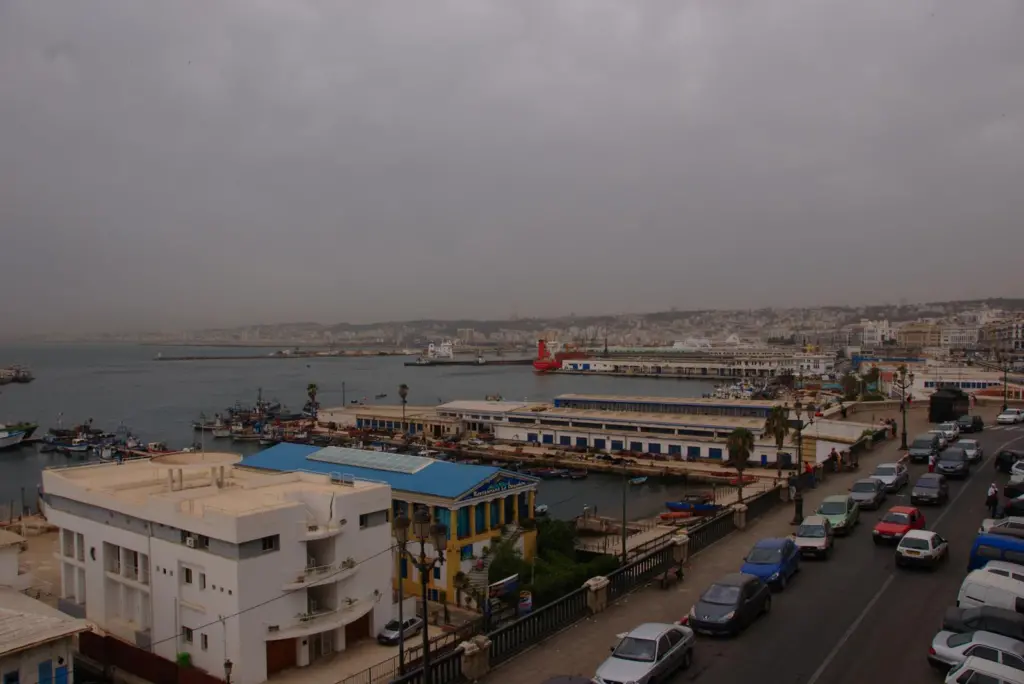 00_95725_Port_of_Algiers