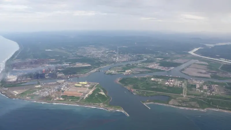 Lázaro Cárdenas preparing a second container terminal concession