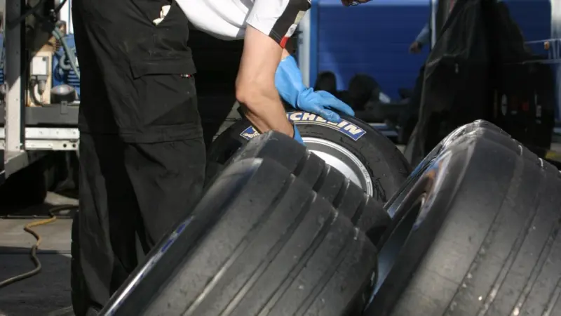 Port Strategy: No-one’s suggesting your quayside tyres need this sort of cosseting, but neglect bordering on abuse is guaranteed to shorten tyre life and increase costs