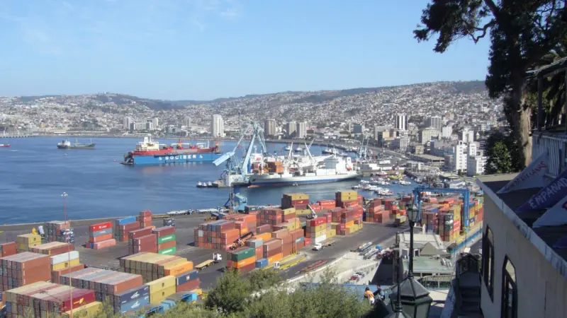While Valparaiso port is almost back up to capacity, other ports are still suffering from the recent earthquake. Photo: Luigi Bosca