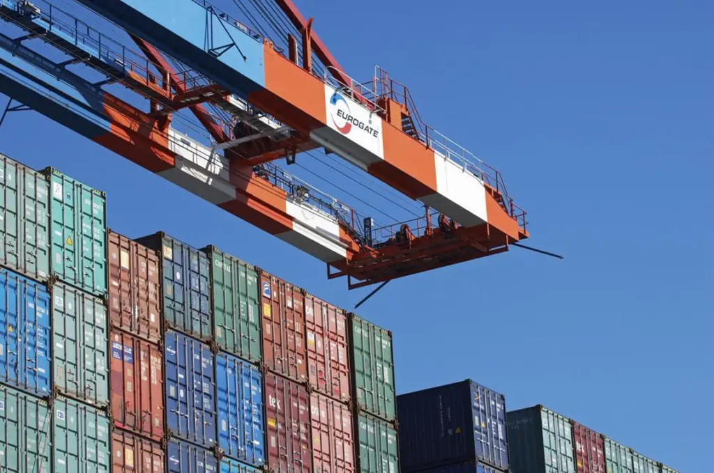 Port Strategy: Hamburg is one of few terminals to escape Eurogate's cuts. Credit: Vielmo and EUROGATE