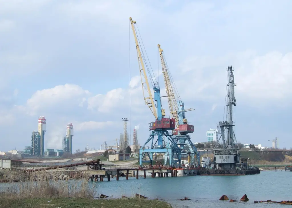 Yuzhny port is to benefit from a $150m dredging programme