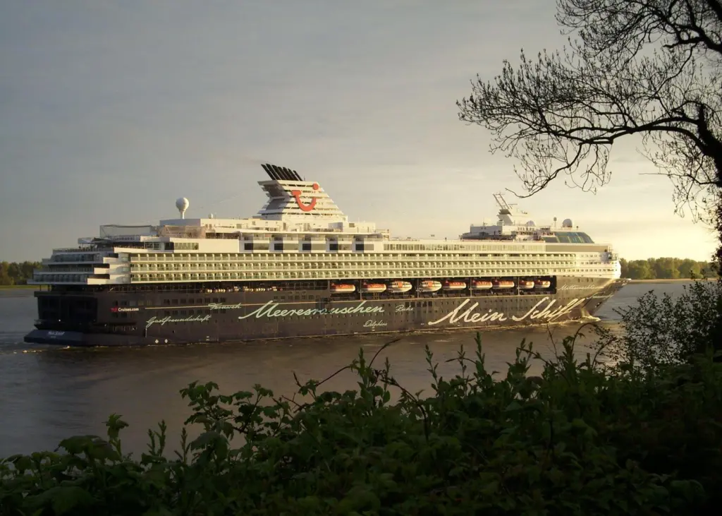 Cruise Gateway’s partners - some large, some small