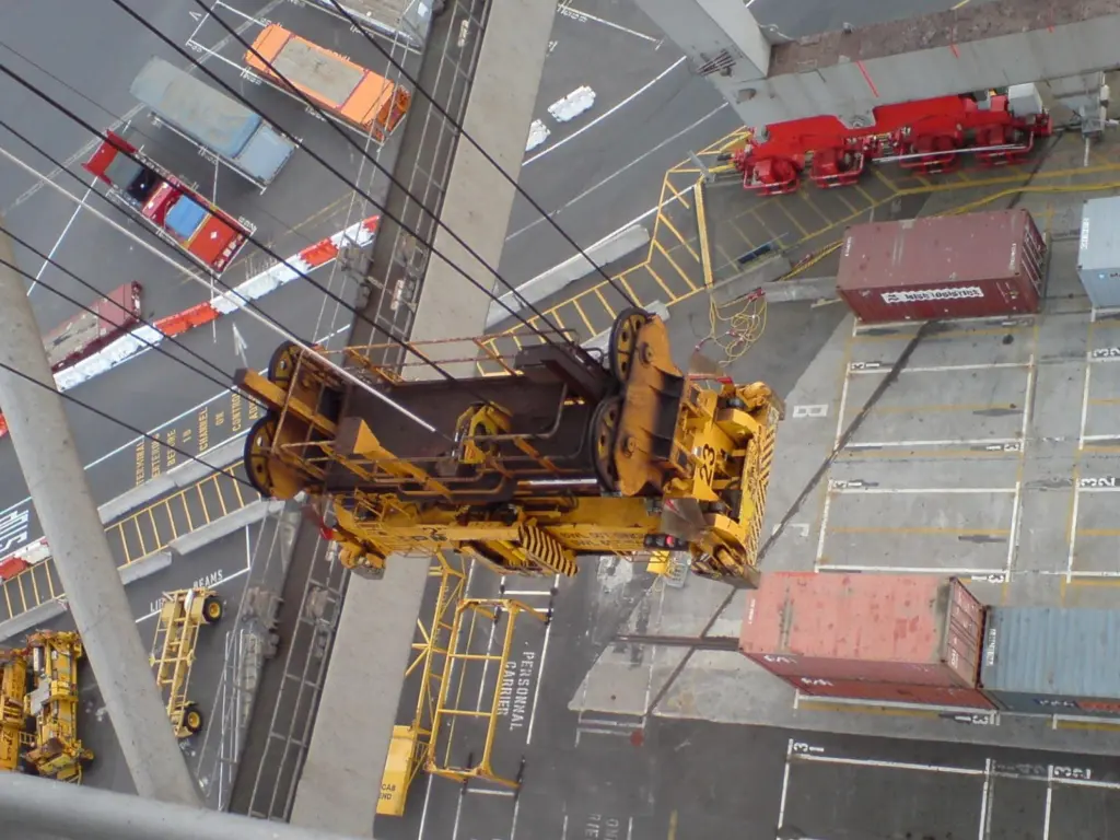 Ports should schedule more regular maintenance checks