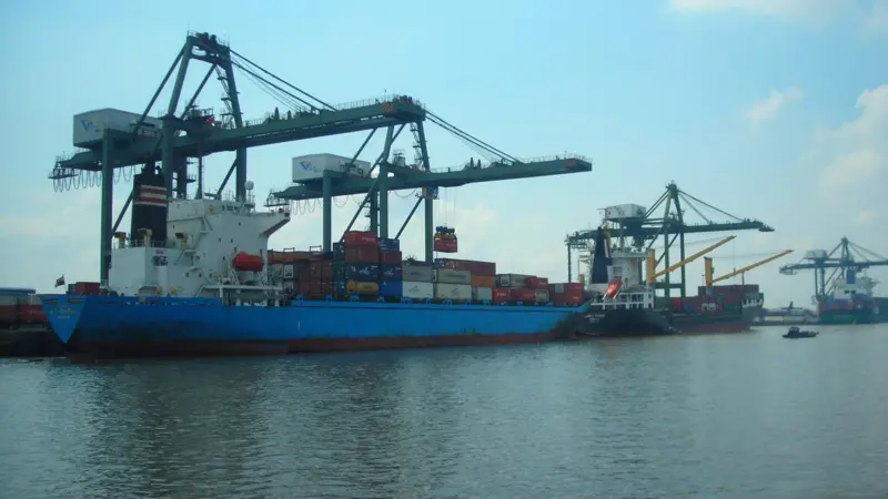 Port Strategy: Ho Chi Minh City port clusters are said to be at risk of emissions-related health problems