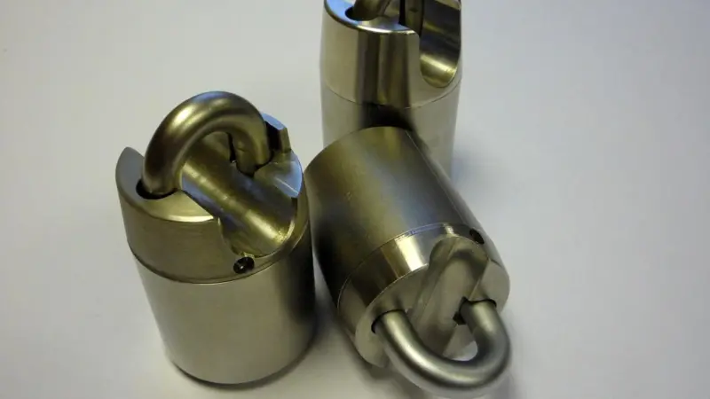 Collaboration between fence, gate, lock and systems manufacturers is needed for a coordinated solution.