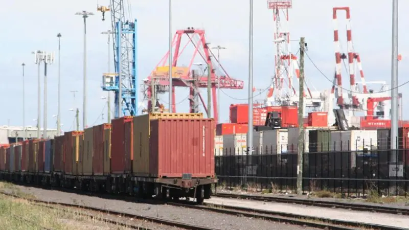 Patrick has pulled back from action in ports such as Melbourne