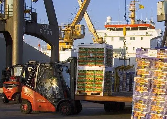 The turbine facility at Sheerness could replace the port's fresh produce terminal