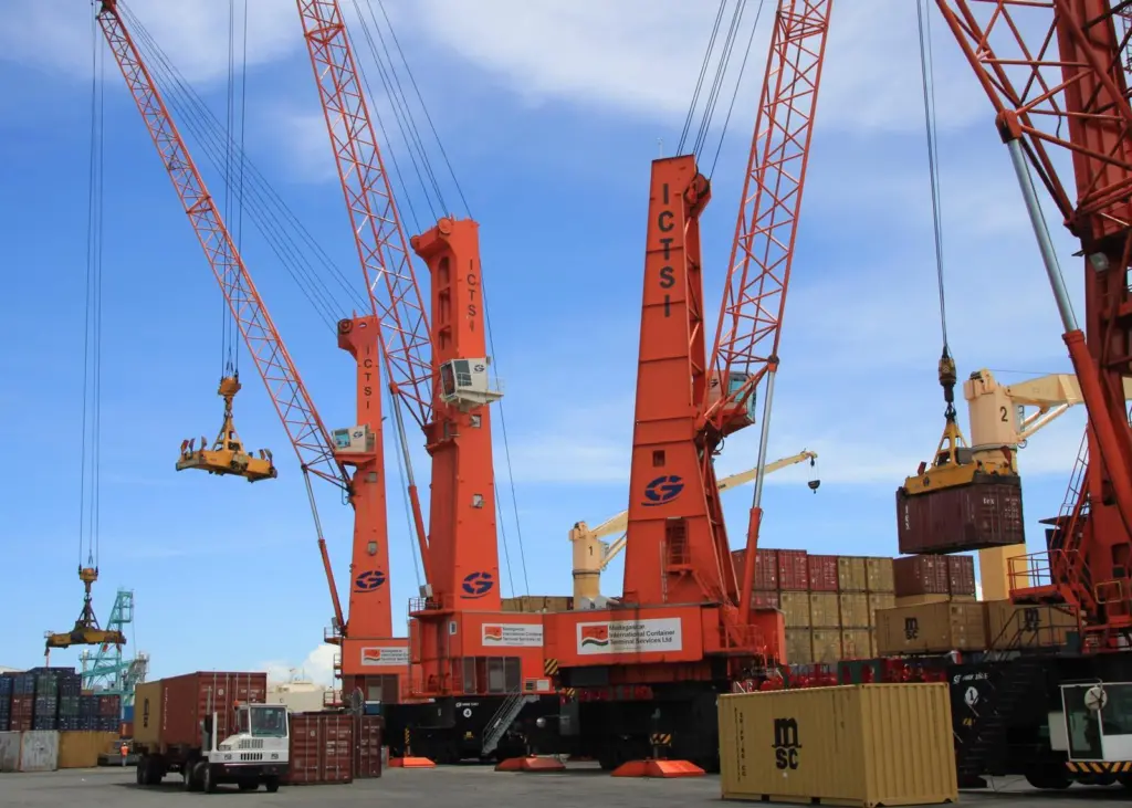 ICTSI puts Gottwald and Liebherr at the top of game for MHC manufacturer
