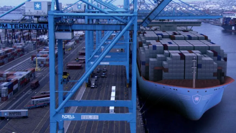 Maersk 18,000 teu Triple-E class ship is forcing a sea change in ports