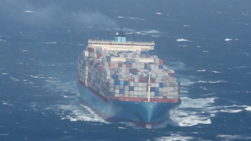 A research vessel ‘sniffed’ the airborne pollutants from the Margrethe Maersk as it approached the coast