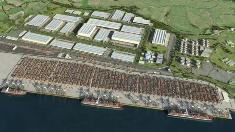 The environmentally-friendly London Gateway is set to open before the end of 2013