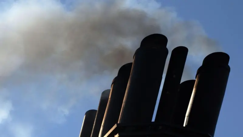 Sulphur emissions - a toxic issue in more ways than one