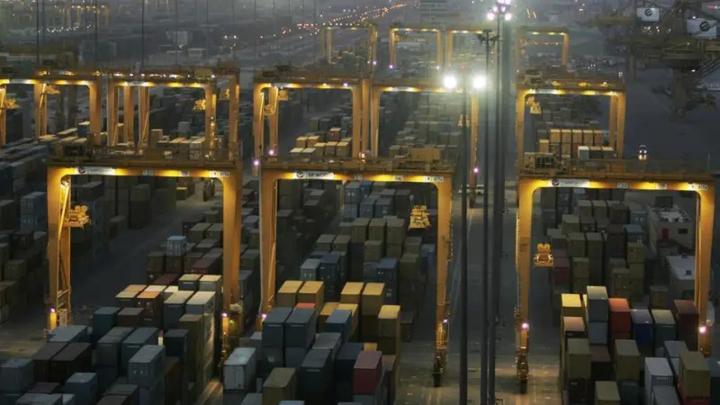 DP World UAE is trialling special LED lights to reduce electric consumption by 60%