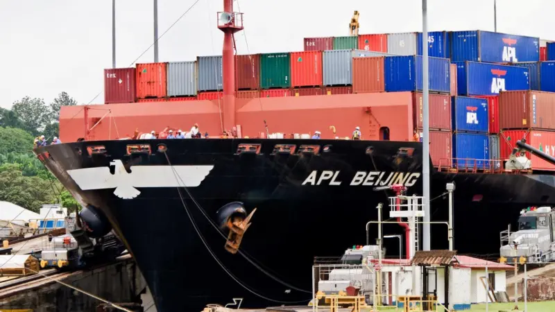 The benefits of the expanded Panama Canal might bypass US west coast ports completely. Credit: De Vern