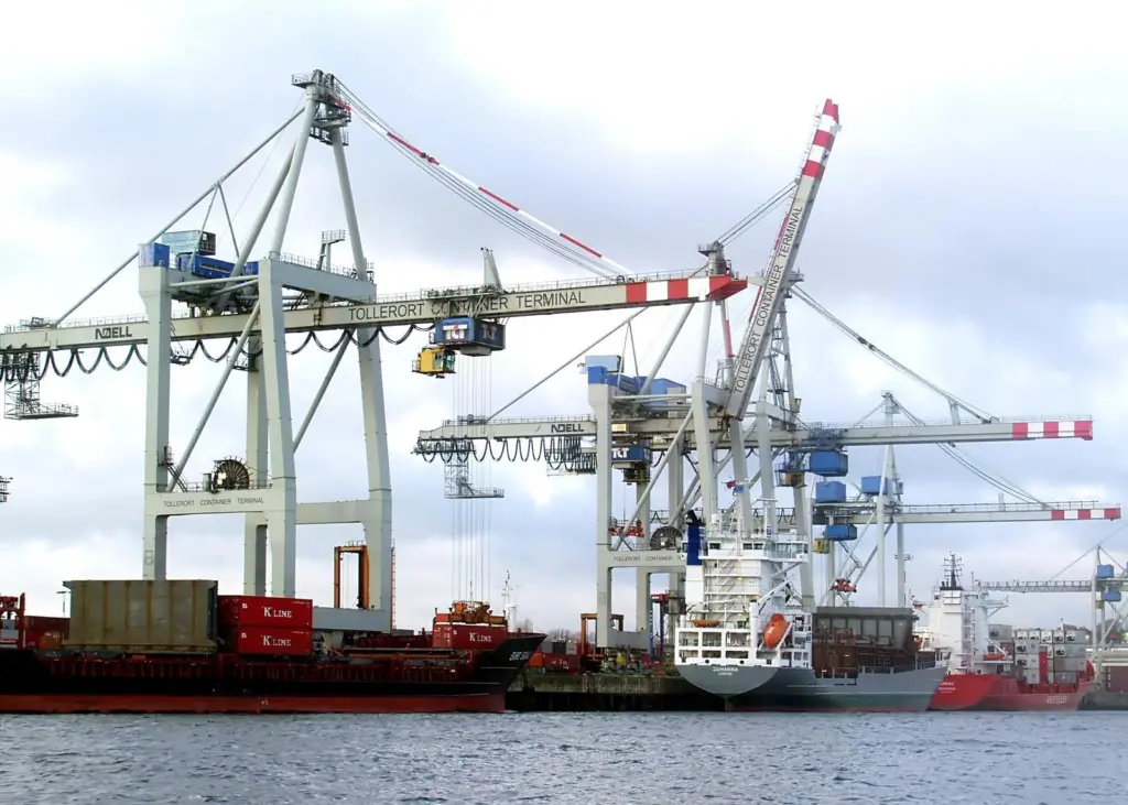 Boxes are returning to Hamburg