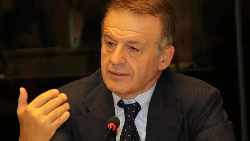 Italy’s Environment Minister, Corrado Clini, has said a fuel leak is a major concern