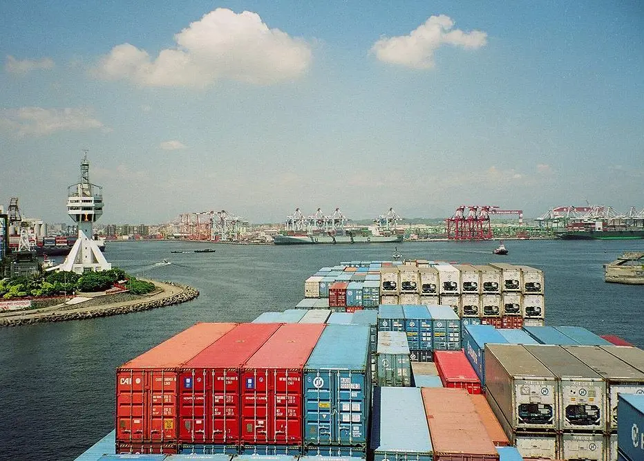 Box terminals are still the investor's favourite, but breakbulk is catching up