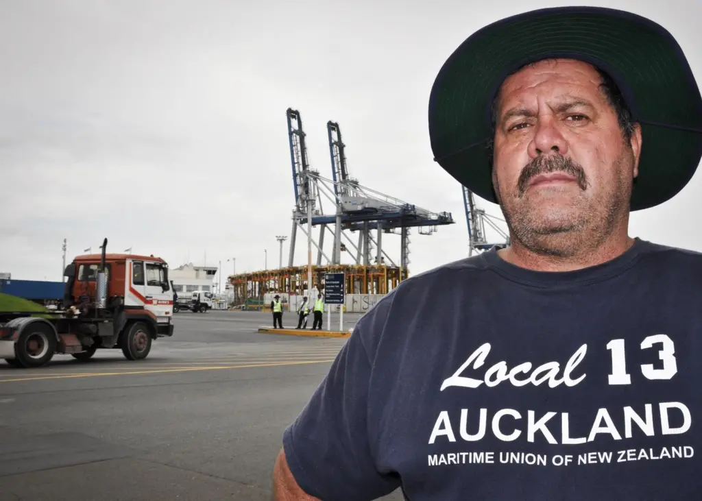 Discontented workers continue strikes at Ports of Auckland. Photo: S Oosterman