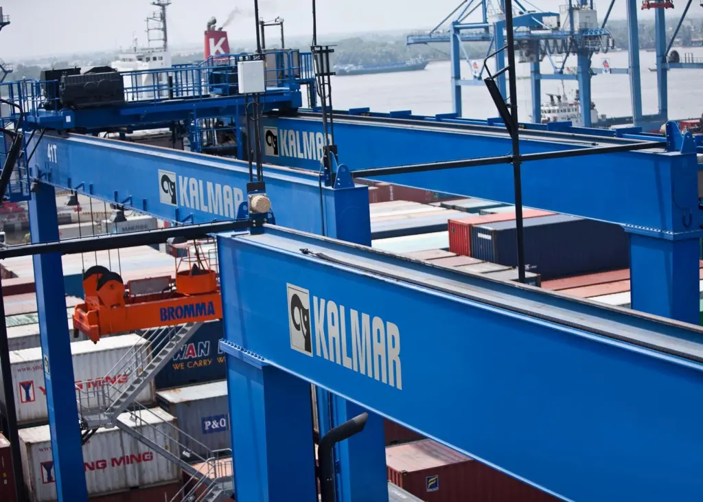 the SmartPower RTG provides the perfect balance between productivity and cost efficiency